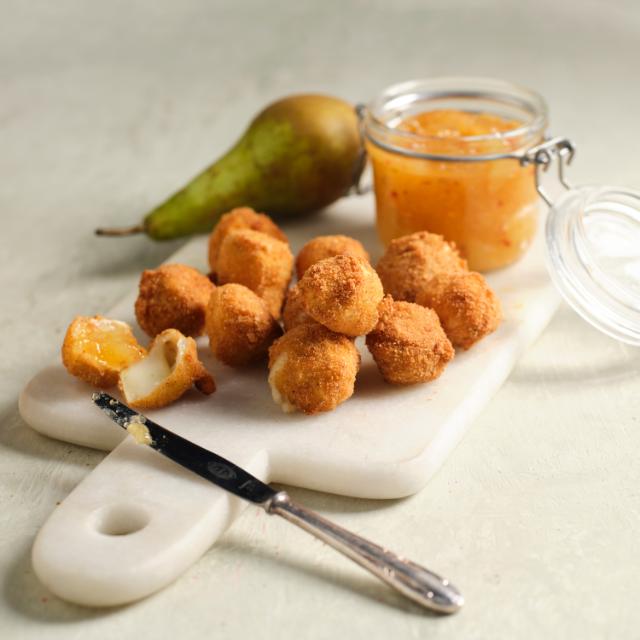 Ceptas siera bumbiņas