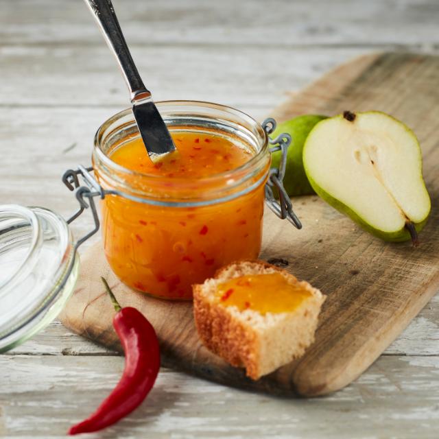 Bumbieru marmelāde ar safrānu un čili