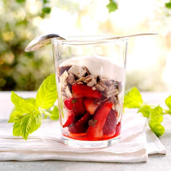 Vienkāršais zemeņu deserts